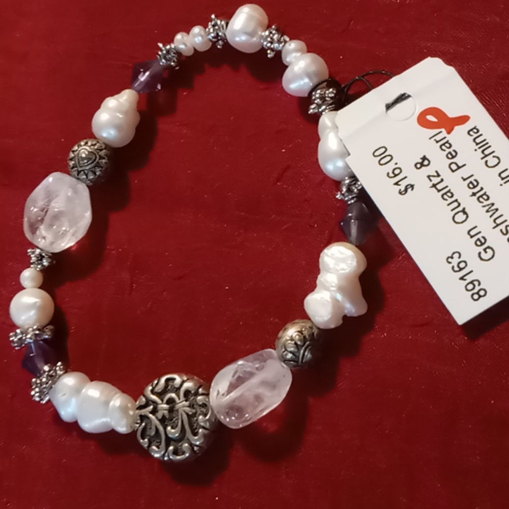 Cookie Lee genuine quartz & fresh water pearl expandable bracelet NWT